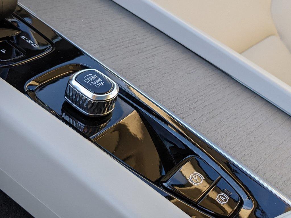 used 2023 Volvo V60 Cross Country car, priced at $38,000