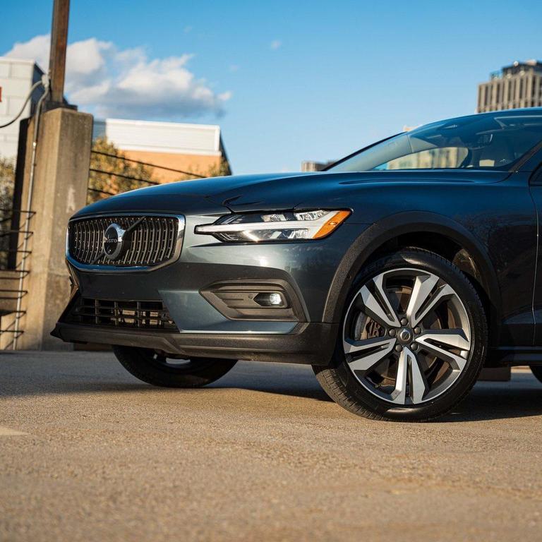 used 2023 Volvo V60 Cross Country car, priced at $38,000