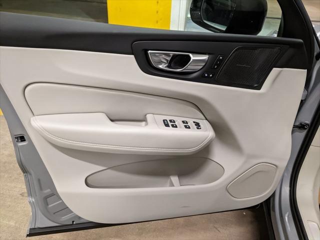 new 2025 Volvo XC60 car, priced at $60,660