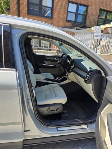 used 2025 Volvo XC40 car, priced at $45,000