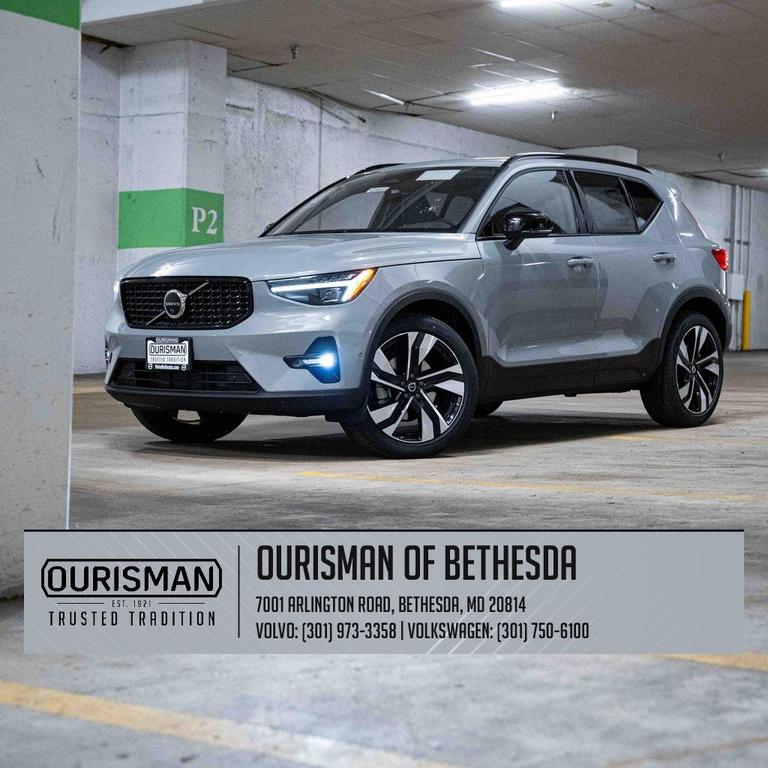 new 2025 Volvo XC40 car, priced at $50,236