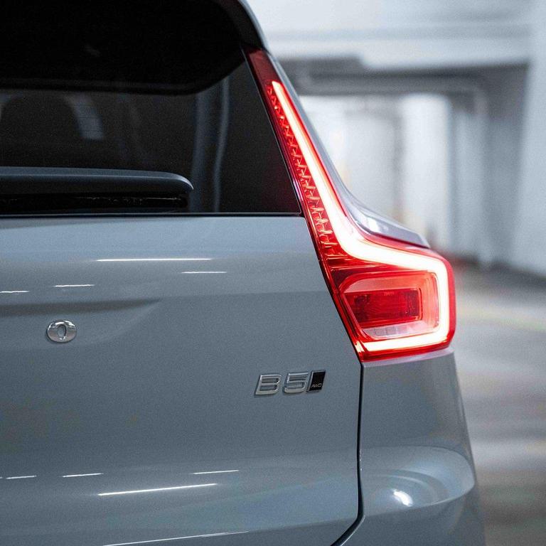 new 2025 Volvo XC40 car, priced at $50,236