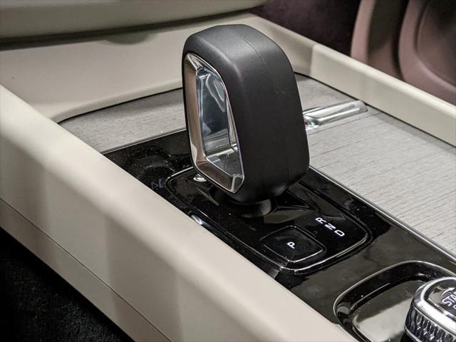 new 2025 Volvo XC60 Plug-In Hybrid car, priced at $66,260