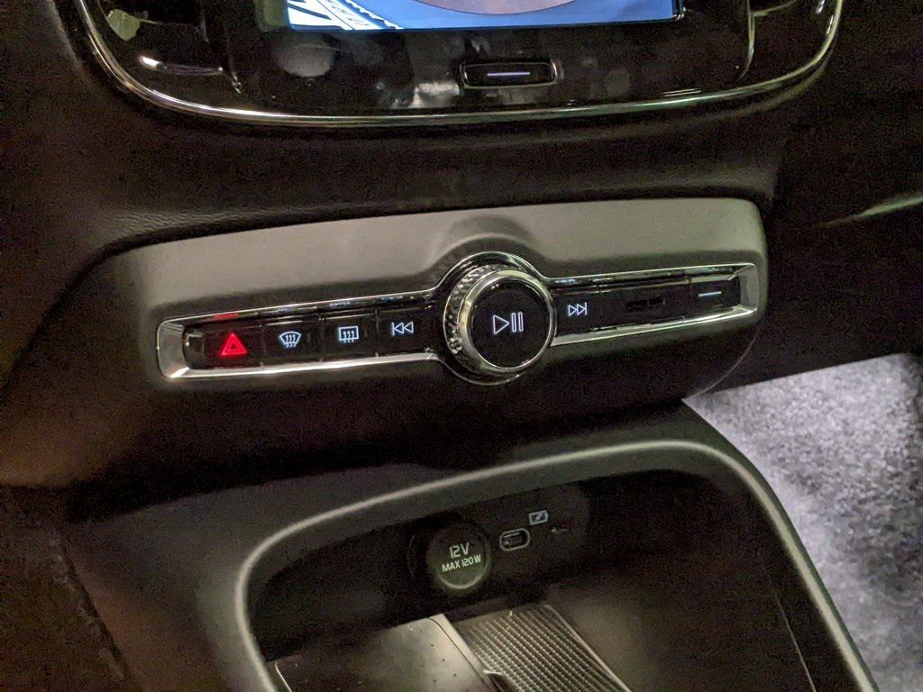 new 2026 Volvo XC40 car, priced at $46,545