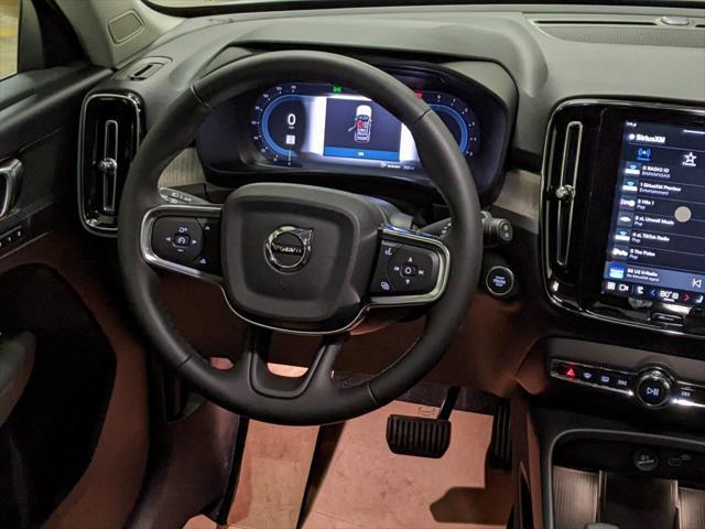 new 2025 Volvo XC40 car, priced at $46,035