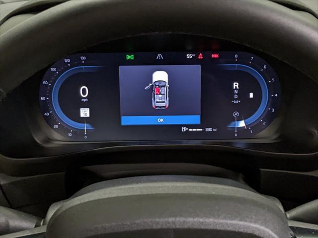 new 2025 Volvo XC40 car, priced at $46,035