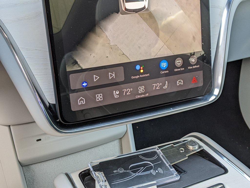 new 2025 Volvo EX90 car, priced at $88,825