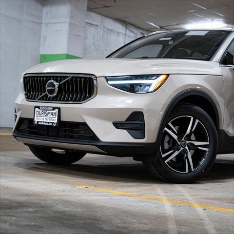 new 2025 Volvo XC40 car, priced at $45,215