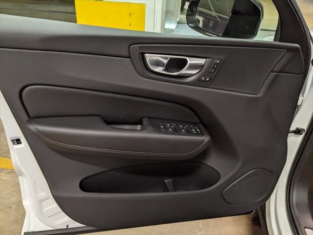 new 2025 Volvo XC60 car, priced at $49,895