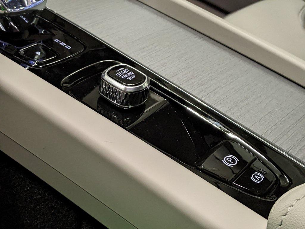 new 2025 Volvo V60 Cross Country car, priced at $56,736