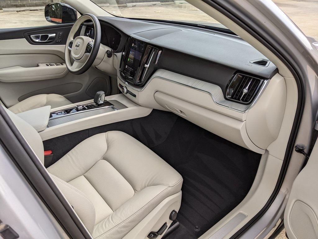 used 2024 Volvo XC60 Recharge Plug-In Hybrid car, priced at $55,000