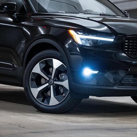 new 2025 Volvo XC40 car, priced at $47,965