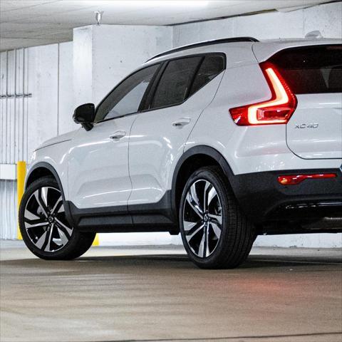 new 2025 Volvo XC40 car, priced at $48,315