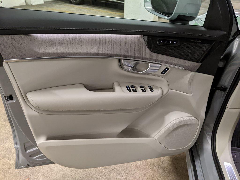 new 2026 Volvo XC90 Plug-In Hybrid car, priced at $85,625