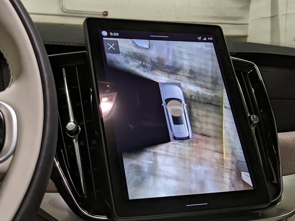 new 2026 Volvo XC90 Plug-In Hybrid car, priced at $85,625