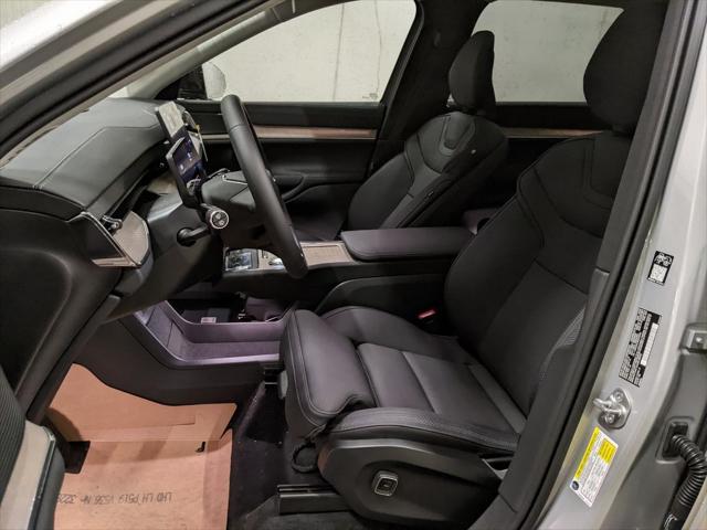 new 2025 Volvo EX90 car, priced at $88,265