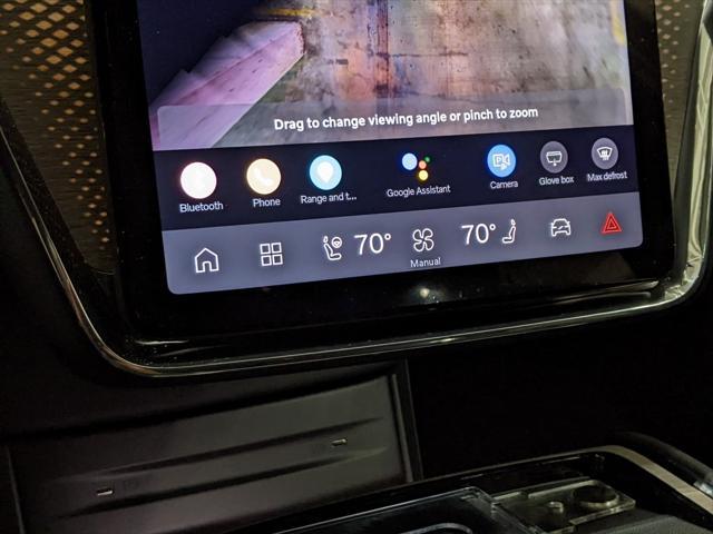 new 2025 Volvo EX90 car, priced at $88,265