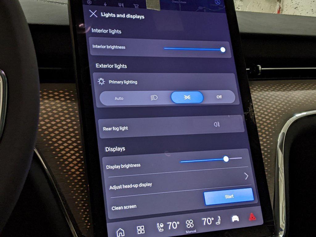 new 2025 Volvo EX90 car, priced at $86,736