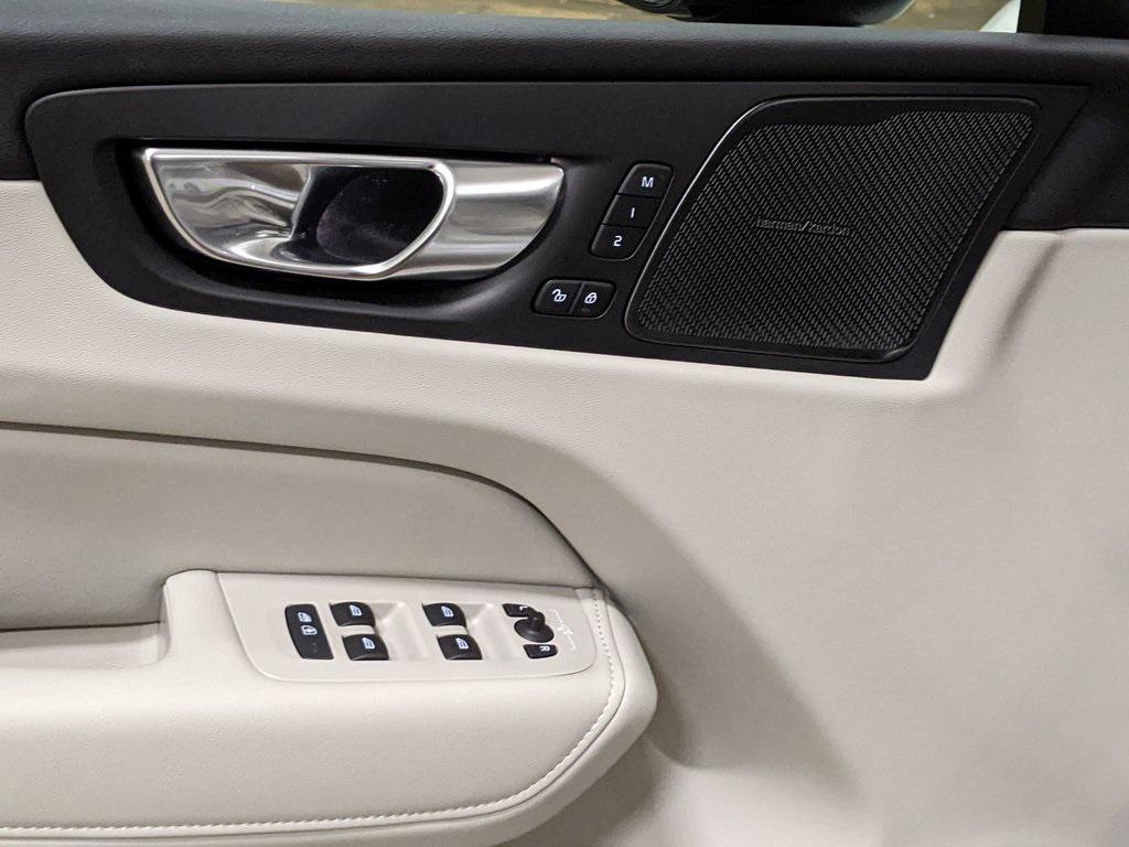 new 2026 Volvo XC60 Plug-In Hybrid car, priced at $74,395