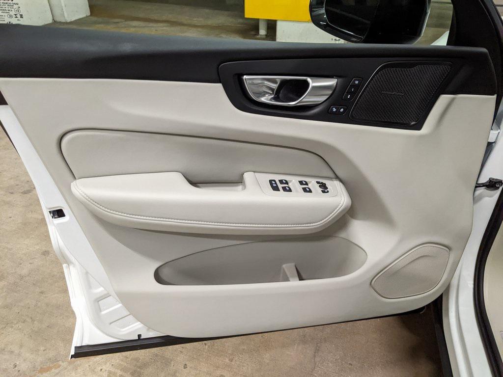 new 2026 Volvo XC60 Plug-In Hybrid car, priced at $74,395