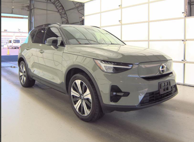 used 2023 Volvo XC40 Recharge Pure Electric car, priced at $27,500