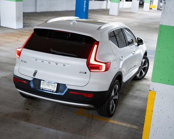 new 2025 Volvo XC40 car, priced at $48,275