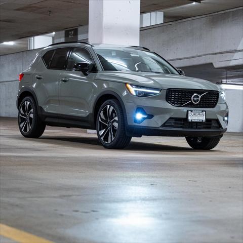 new 2025 Volvo XC40 car, priced at $50,590