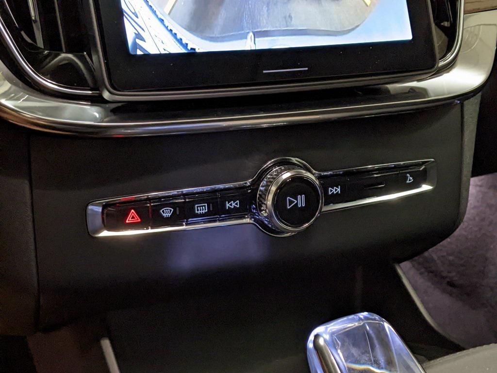 new 2026 Volvo XC90 car, priced at $71,825