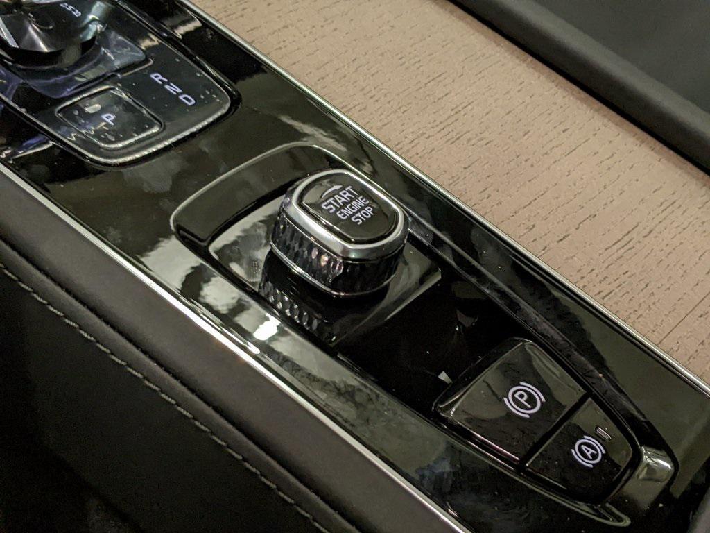 new 2026 Volvo XC90 car, priced at $71,825
