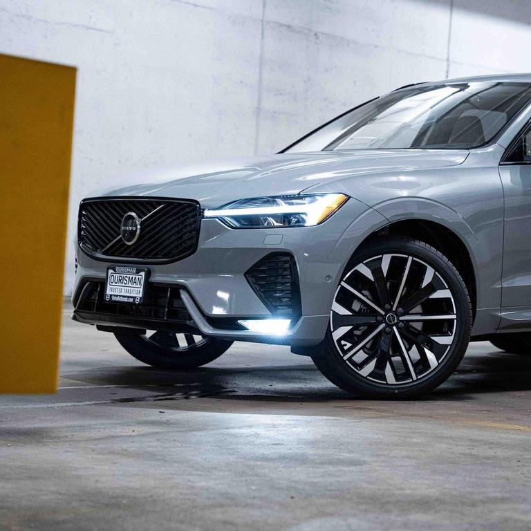 new 2026 Volvo XC60 car, priced at $63,935