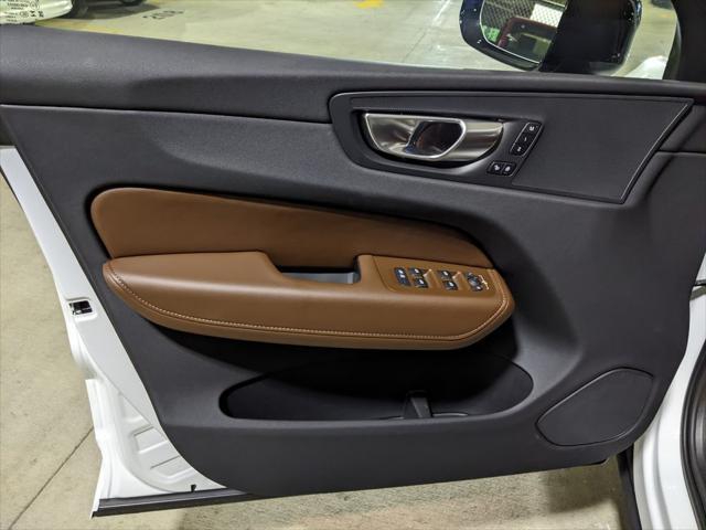 new 2025 Volvo XC60 car, priced at $55,360