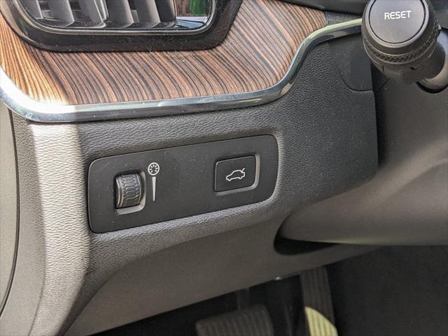 used 2022 Volvo XC60 car, priced at $39,000