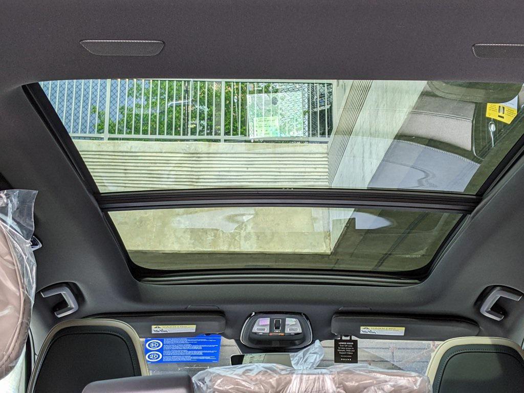 new 2025 Volvo XC90 Plug-In Hybrid car, priced at $73,036