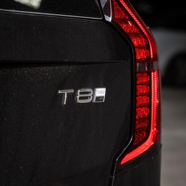 new 2025 Volvo XC90 Plug-In Hybrid car, priced at $73,036