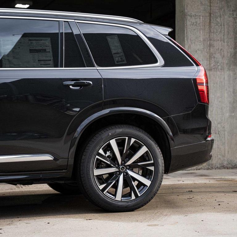 new 2025 Volvo XC90 Plug-In Hybrid car, priced at $73,036