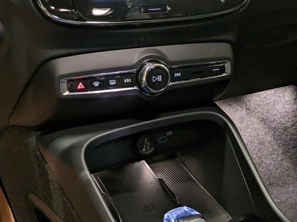 new 2026 Volvo XC40 car, priced at $50,150