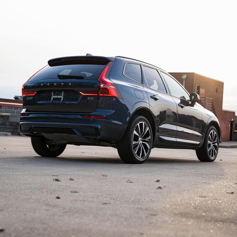 used 2023 Volvo XC60 car, priced at $38,501