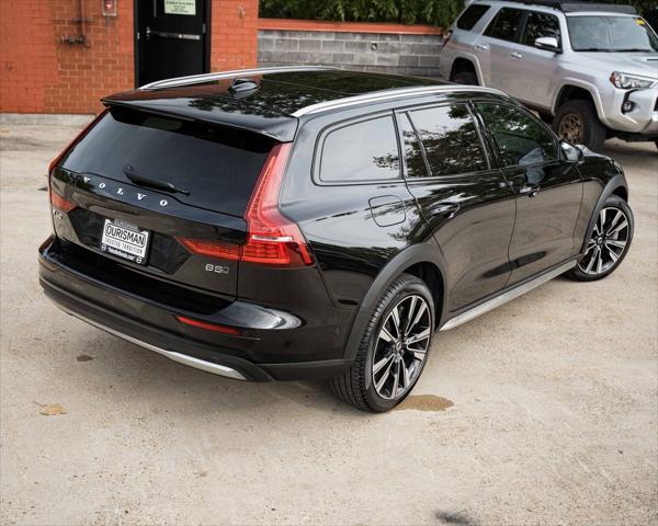 used 2023 Volvo V60 Cross Country car, priced at $43,999