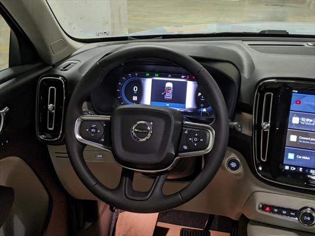 new 2025 Volvo XC40 car, priced at $47,695