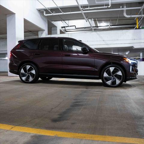 new 2025 Volvo EX90 car, priced at $97,035
