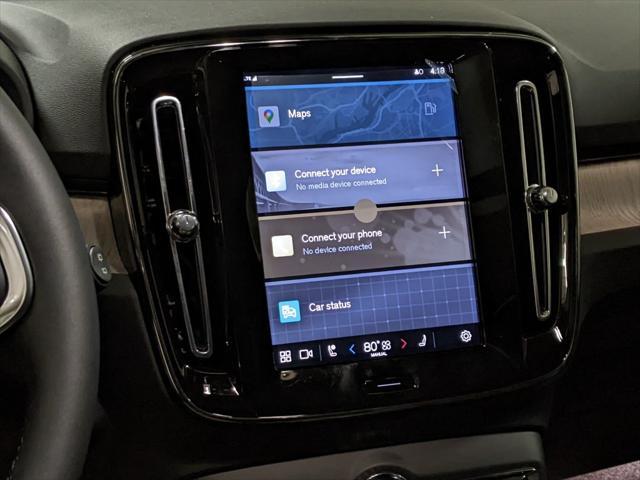 new 2025 Volvo XC40 car, priced at $46,035