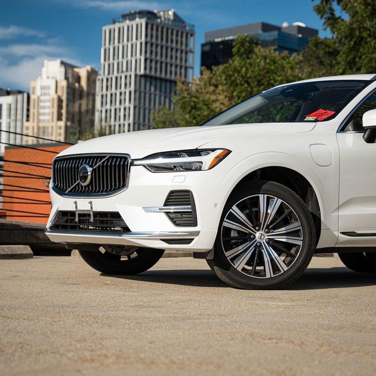 used 2023 Volvo XC60 Recharge Plug-In Hybrid car, priced at $47,500
