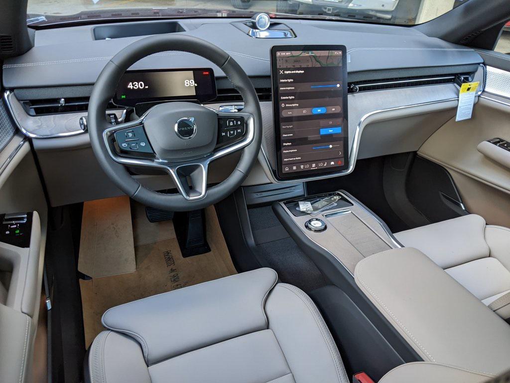 new 2025 Volvo EX90 car, priced at $88,840