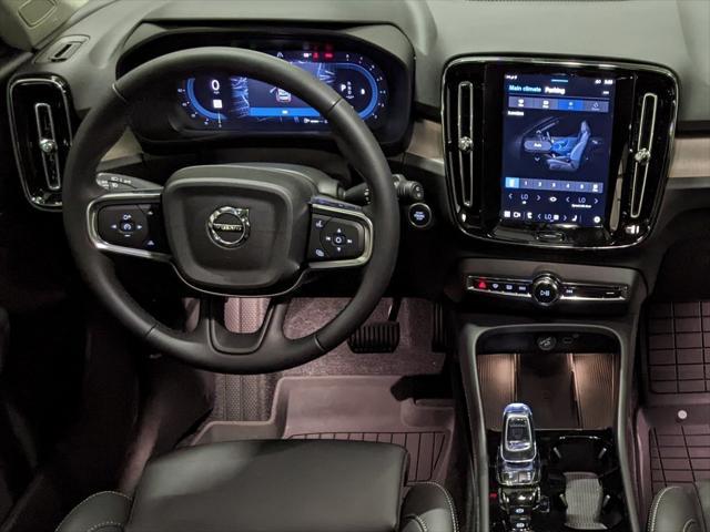 new 2025 Volvo XC40 car, priced at $49,590