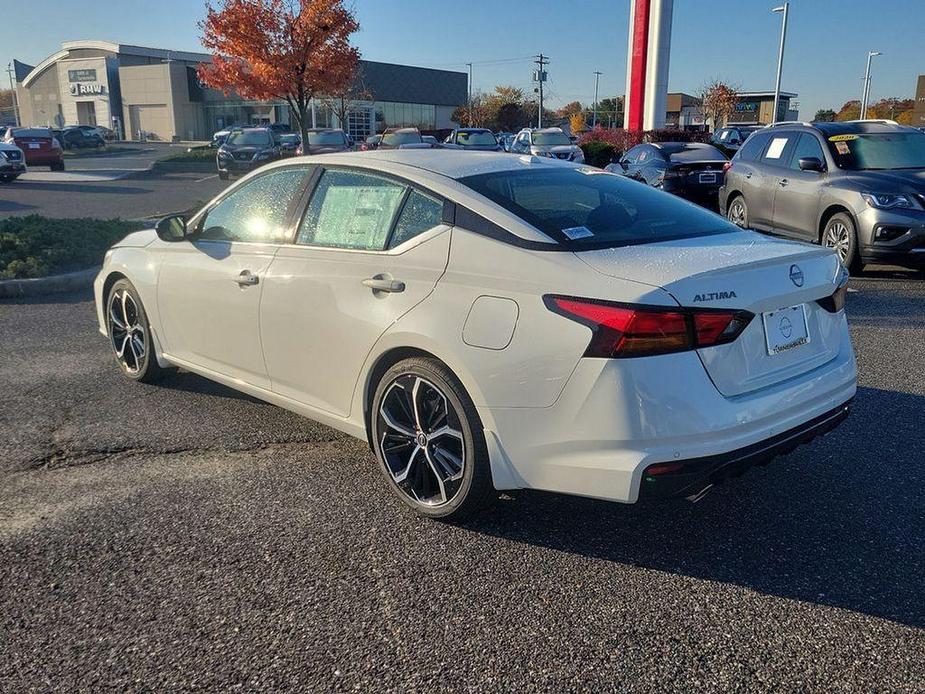 new 2025 Nissan Altima car, priced at $34,295