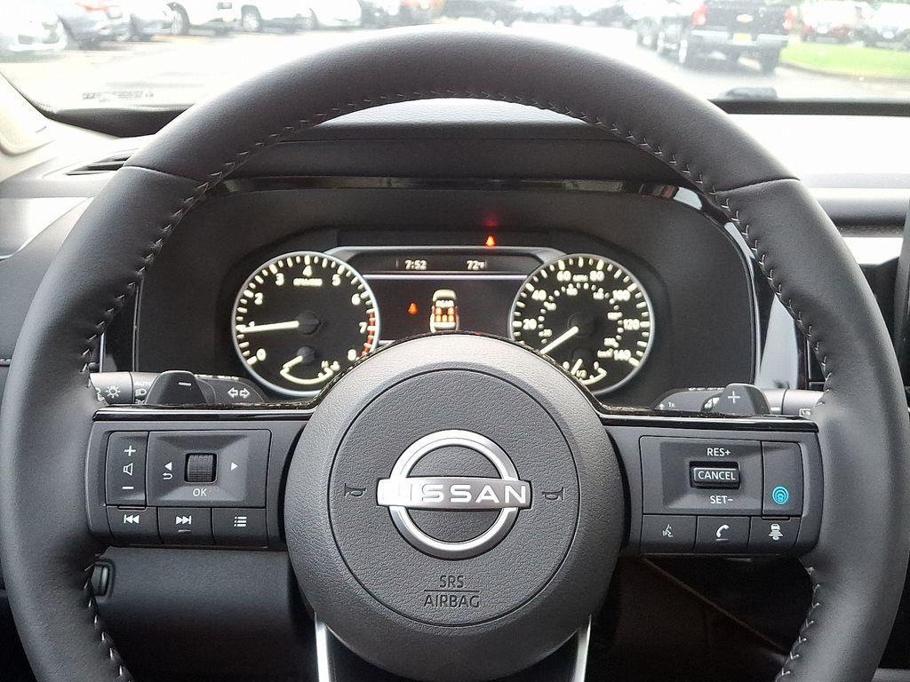 new 2025 Nissan Pathfinder car, priced at $49,235