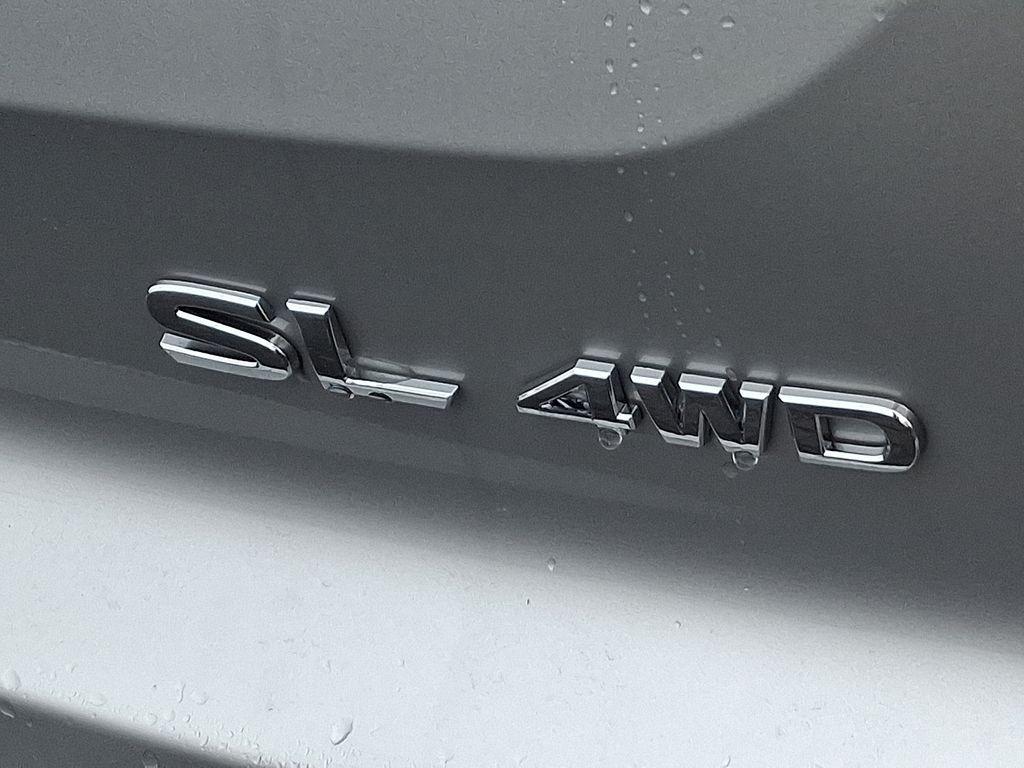 new 2025 Nissan Pathfinder car, priced at $49,235
