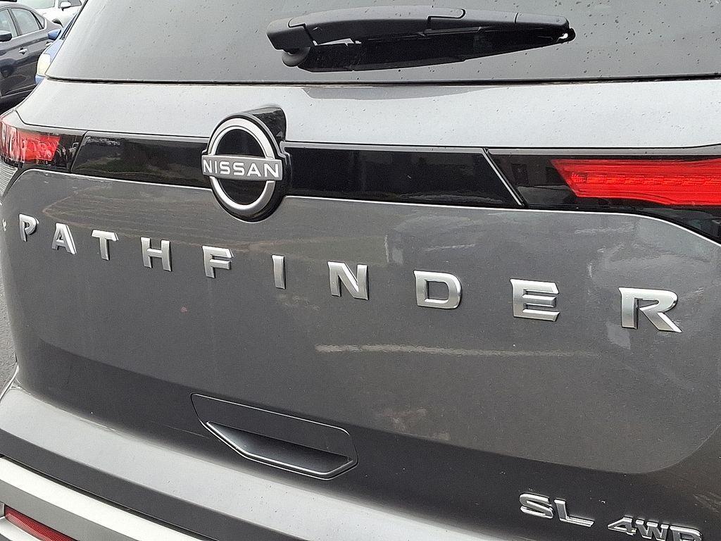 new 2025 Nissan Pathfinder car, priced at $46,475