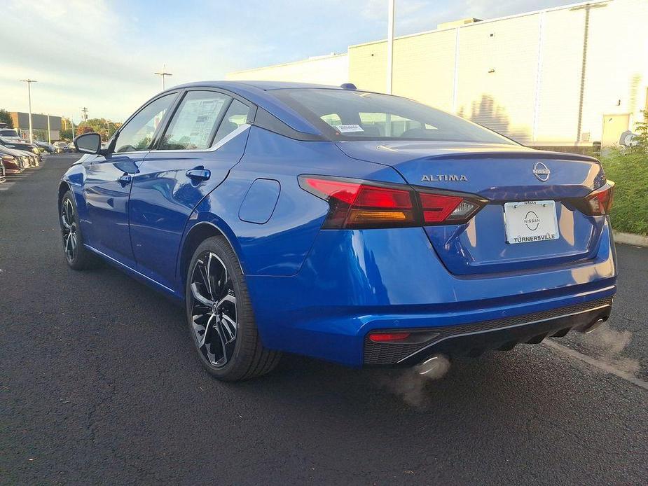 new 2025 Nissan Altima car, priced at $30,965