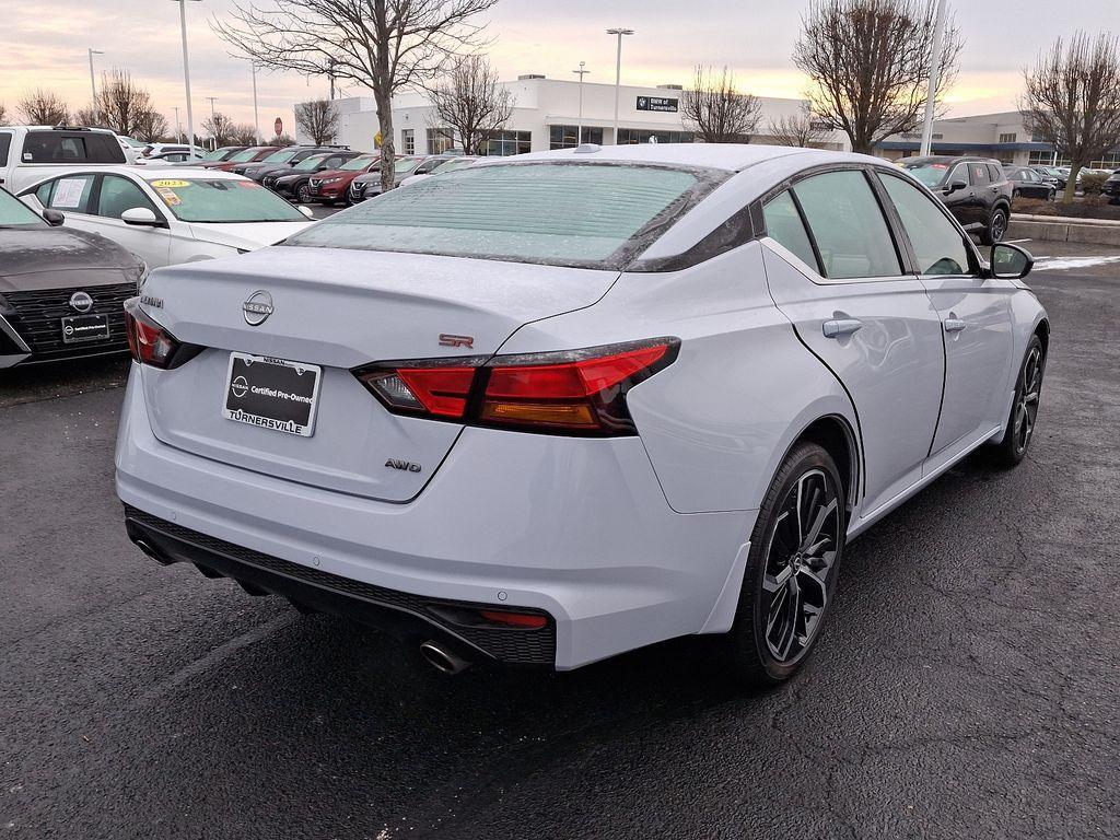 used 2024 Nissan Altima car, priced at $25,999